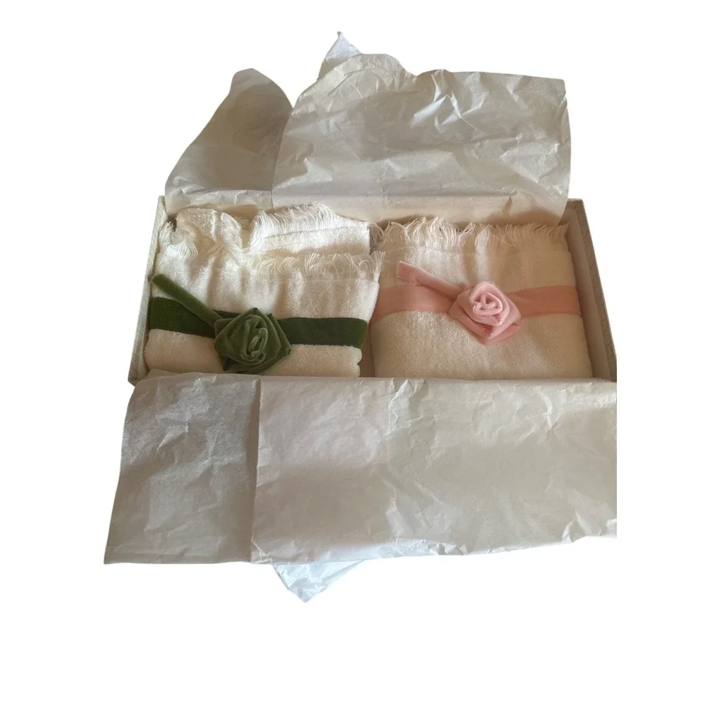 Vintage Gattles Terri-Down Cotton Guest Towels Set With Box - Pink & Green Flora